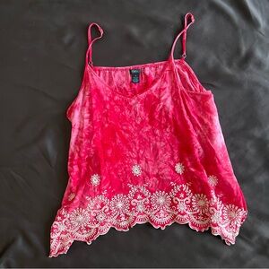 Rue 21 Plus 2X Hot Pink/Red Tie-Dye Embroidered Scallop Hem Cami Spring Summer